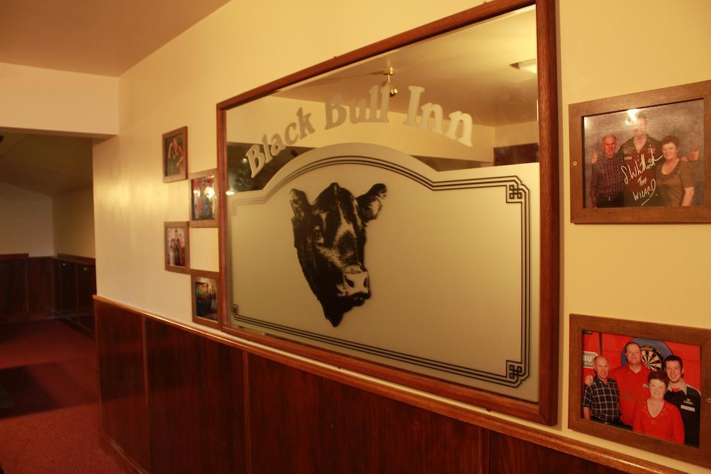 The Black Bull Inn Инверури Экстерьер фото