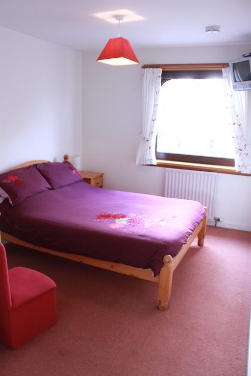 The Black Bull Inn Инверури Номер фото